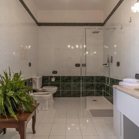 Villa Petrone - Luxury Tra Bologna E Modena - Wi-fi, Biliardo, Jacuzzi E Piscina Nonantola