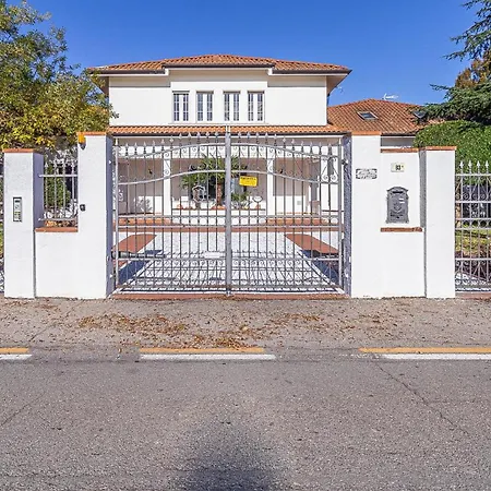 Villa Petrone - Luxury Tra Bologna E Modena - Wi-fi, Biliardo, Jacuzzi E Piscina