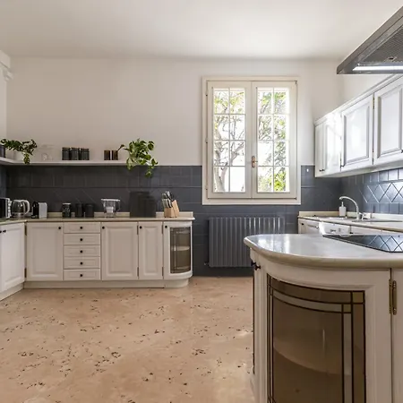 Petrone - Luxury Tra Bologna E Modena - Wi-fi, Biliardo, Jacuzzi Privata