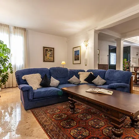Villa Petrone - Luxury Tra Bologna E Modena - Wi-fi, Biliardo, Jacuzzi E Piscina Nonantola
