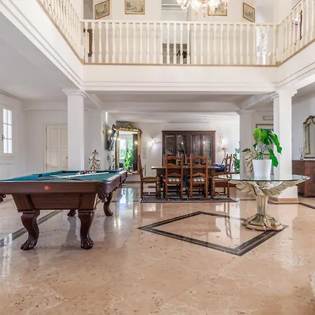 Petrone - Luxury Tra Bologna E Modena - Wi-fi, Biliardo, Jacuzzi Privata * Nonantola