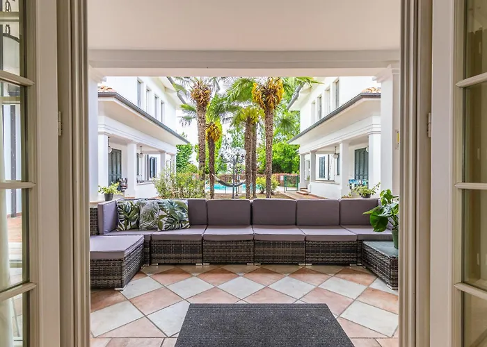 Petrone - Luxury Tra Bologna E Modena - Wi-fi, Biliardo, Jacuzzi Privata Nonantola