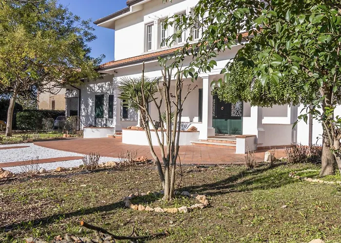 Vila Petrone - Luxury Tra Bologna E Modena - Wi-fi, Biliardo, Jacuzzi Privata