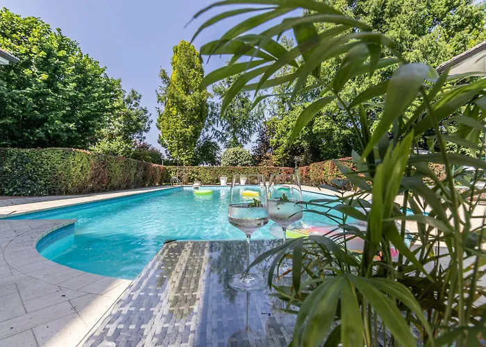 Petrone - Luxury Tra Bologna E Modena - Wi-fi, Biliardo, Jacuzzi Privata