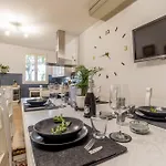 Petrone - Luxury Tra Bologna E Modena - Wi-fi, Biliardo, Jacuzzi Privata *