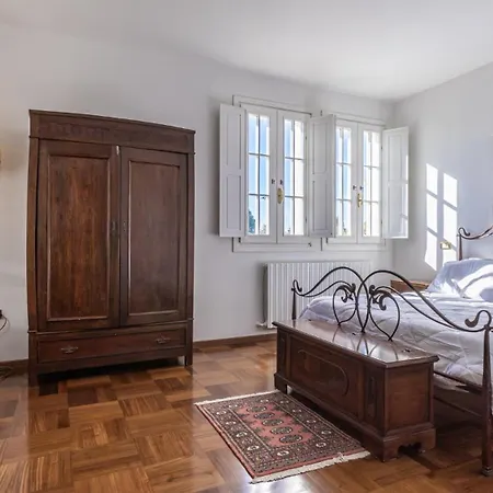 Villa Petrone - Luxury Tra Bologna E Modena - Wi-fi, Biliardo, Jacuzzi E Piscina Nonantola