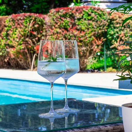 Petrone - Luxury Tra Bologna E Modena - Wi-fi, Biliardo, Jacuzzi E Piscina * Nonantola