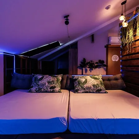 Petrone - Luxury Tra Bologna E Modena - Wi-fi, Biliardo, Jacuzzi Privata *